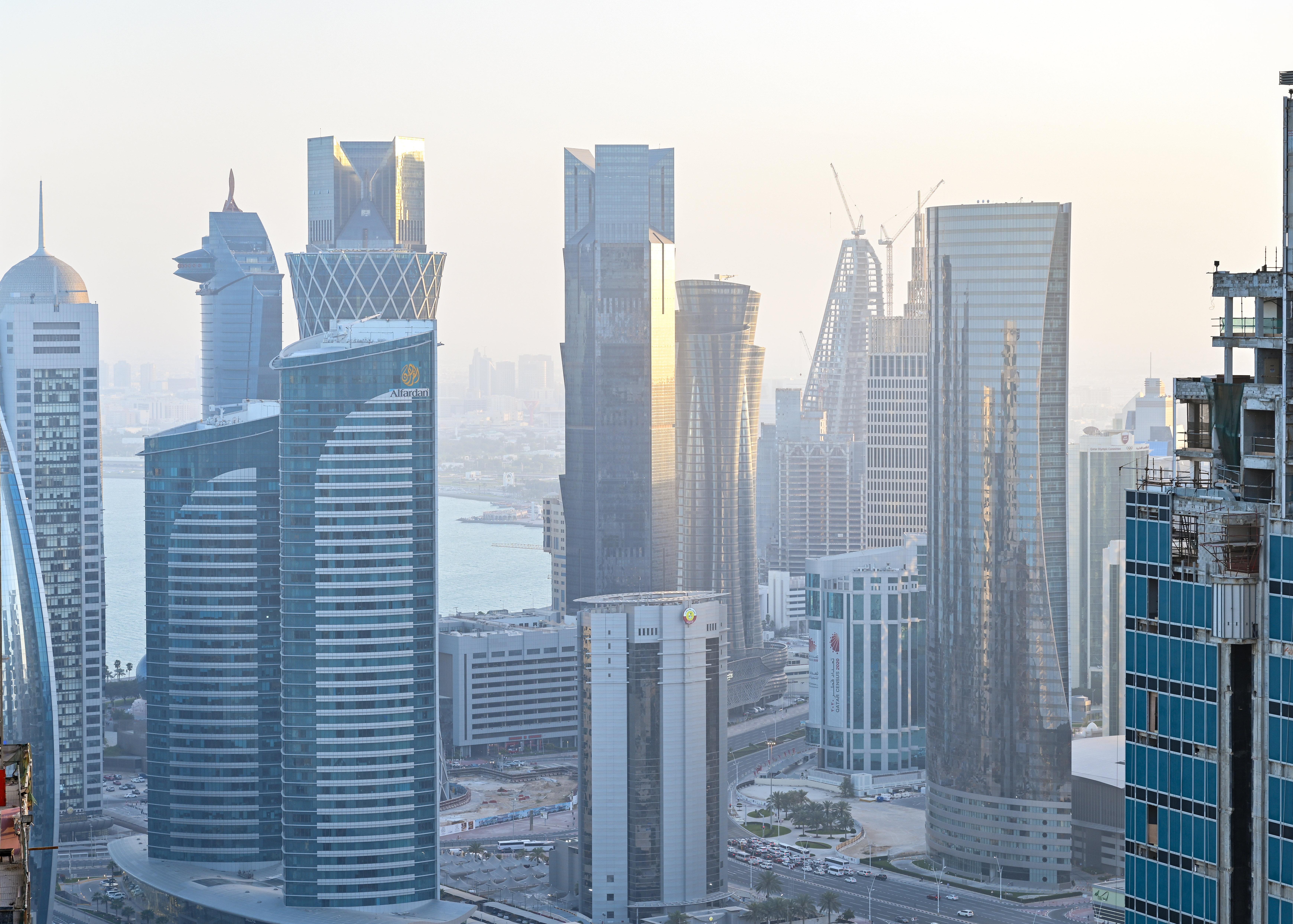 Best Plaza West Bay Hotel Doha Luaran gambar Doha skyline