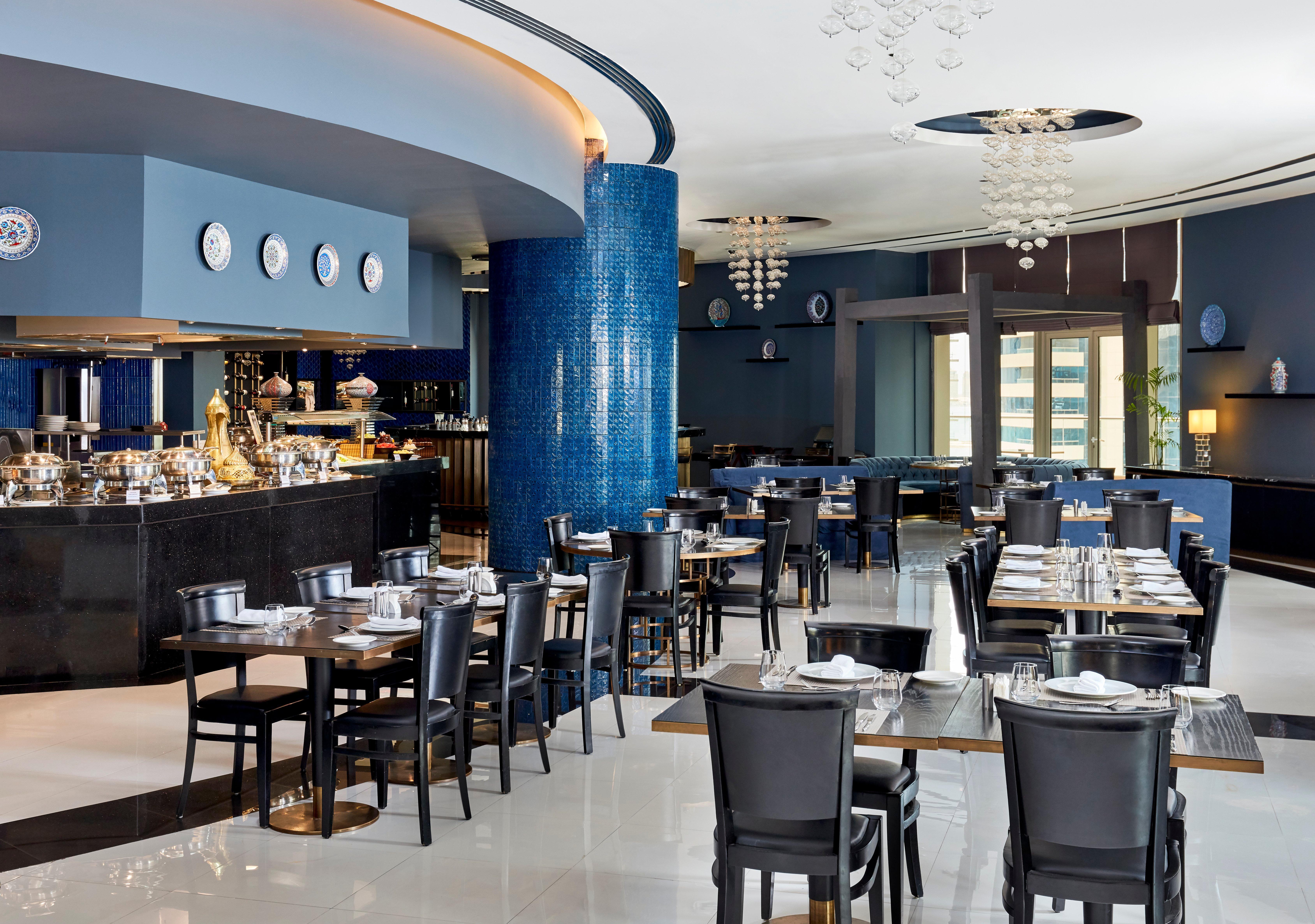 Best Plaza West Bay Hotel Doha Luaran gambar The restaurant